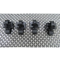 7701422217 KIT 4 PZ CLIP PASSACAVI NERO PER RENAULT 19 - CHAMADE - R21 - ESPA...