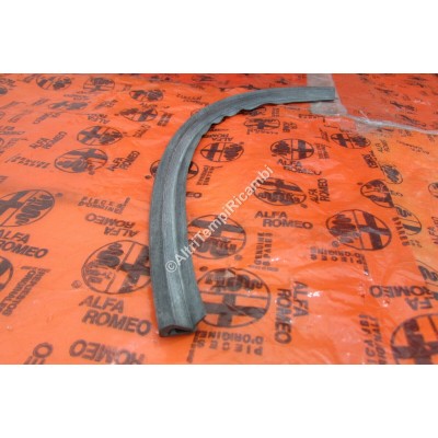 PROFILATO GOMMA FIAT 9622894-2