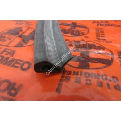 PROFILATO GOMMA FIAT 9622894-1