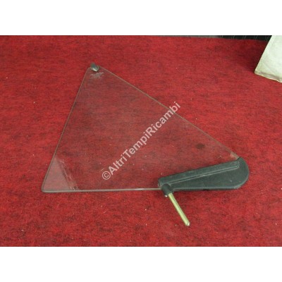 VETRO TRIANGOLO ANTERIORE DX CM 26 X 29 FIAT 127 C - CL 2 SERIE 2/3 PORTE-3